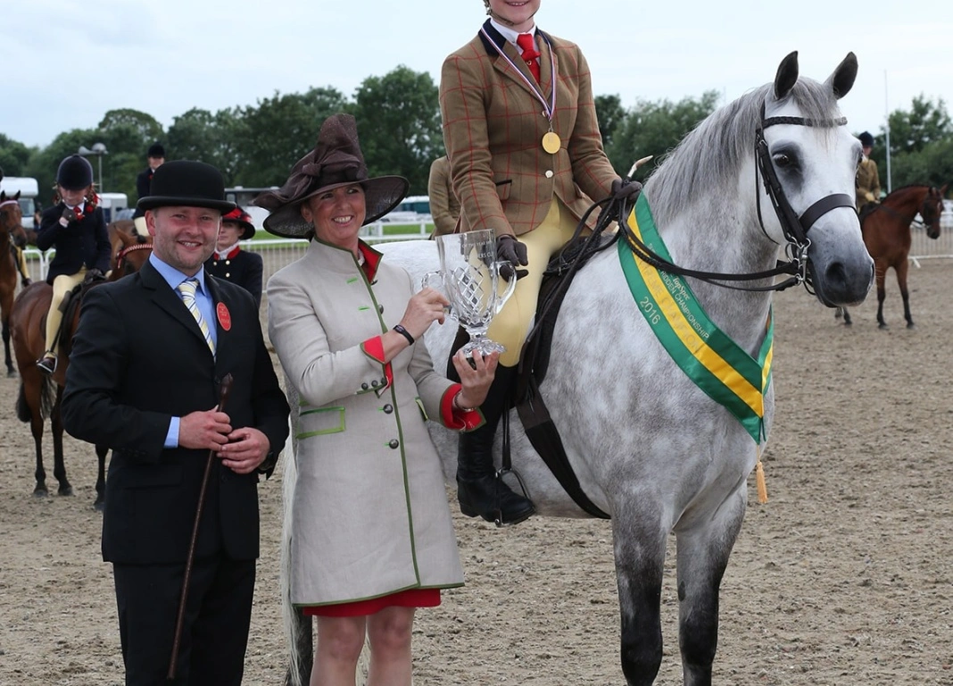 Isabella and Paddy Win TopSpec Pretty Polly Championship