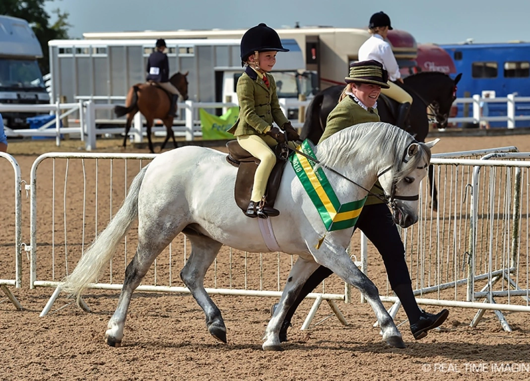 ‘Heniarth Yes Sir’ Wins the TopSpec Pretty Polly Ridden Championship 2018